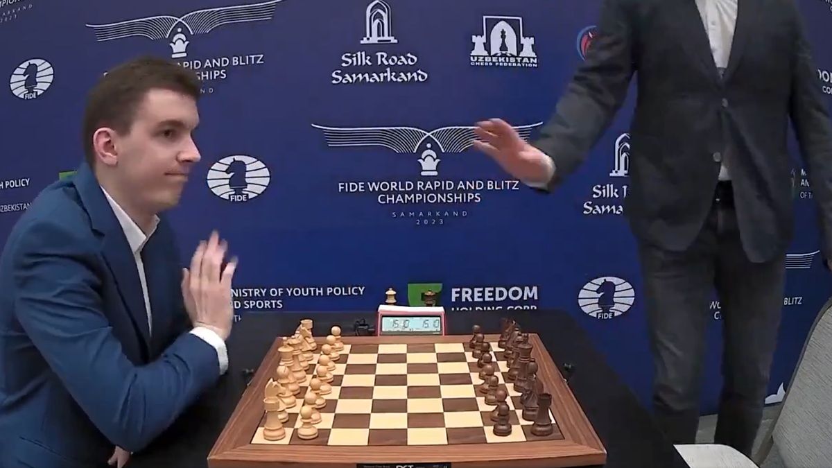 Ruskému šachistovi, který podporuje válku, nepodal Polák ruku